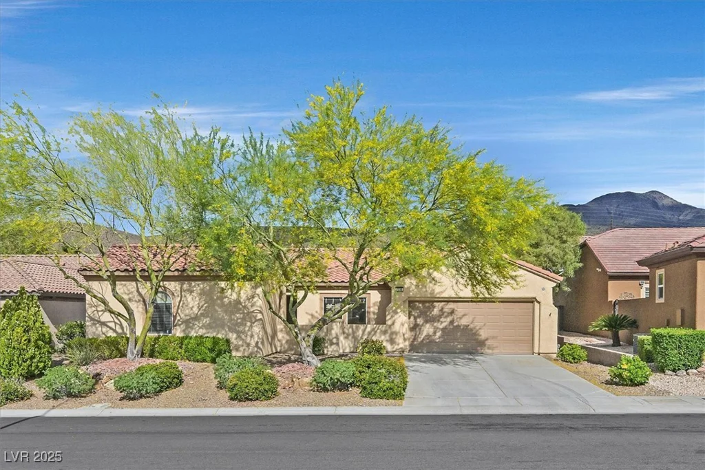 2250 Bensley, Henderson, NV 89044