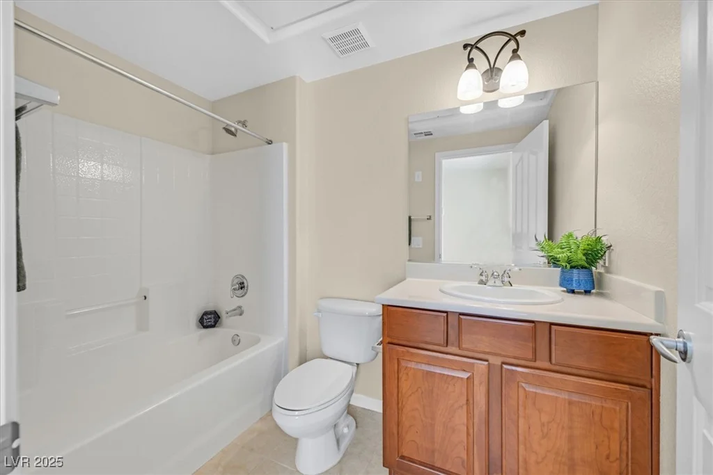 2250 Bensley, Henderson, NV 89044
