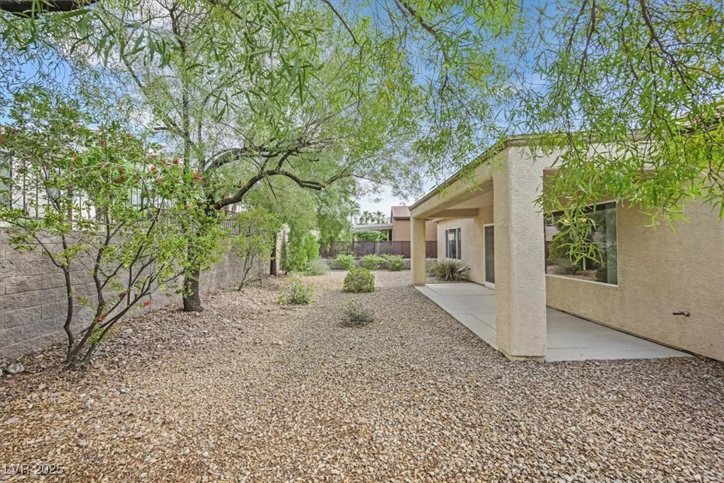 2250 Bensley, Henderson, NV 89044
