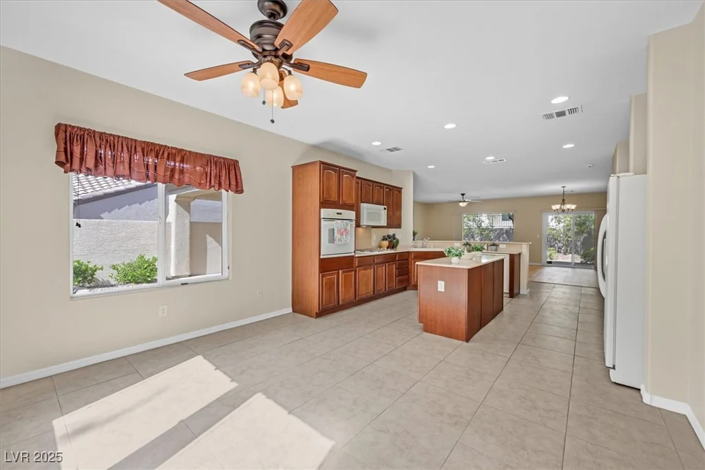 2250 Bensley, Henderson, NV 89044