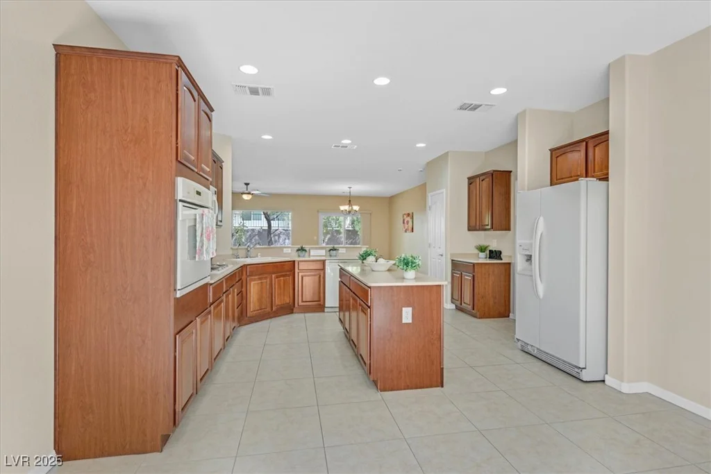 2250 Bensley, Henderson, NV 89044