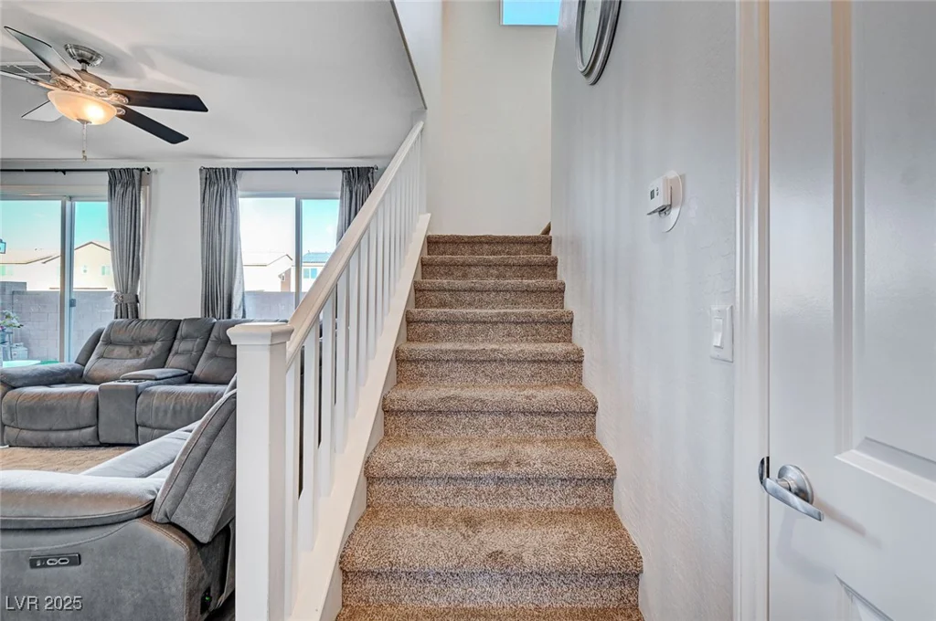 5694 Colbert, North Las Vegas, NV 89081