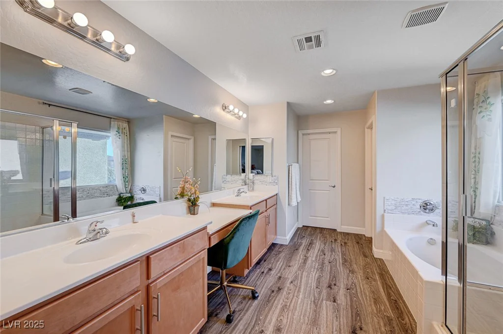 5694 Colbert, North Las Vegas, NV 89081