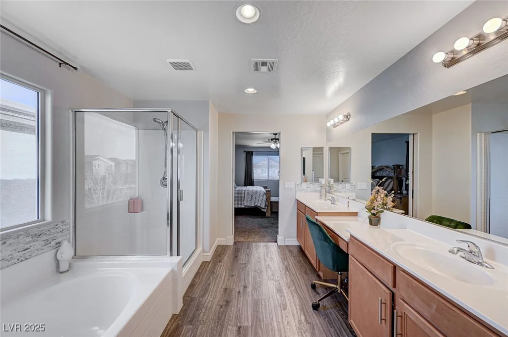 5694 Colbert, North Las Vegas, NV 89081