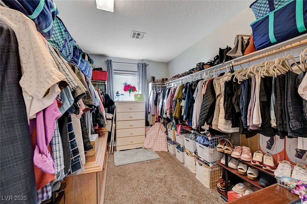 5694 Colbert, North Las Vegas, NV 89081