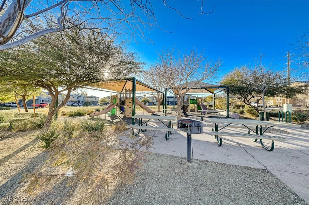 5694 Colbert, North Las Vegas, NV 89081