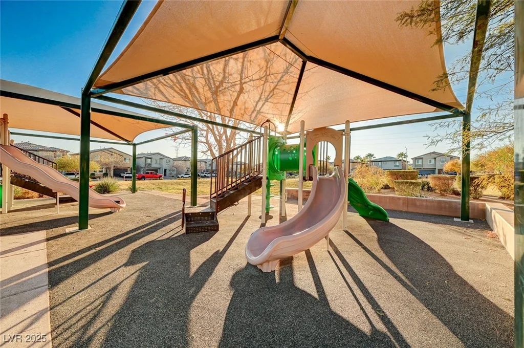 5694 Colbert, North Las Vegas, NV 89081