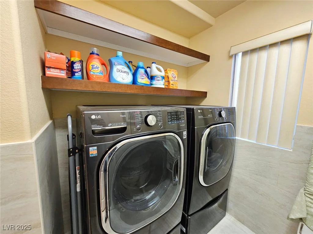1142 Sax Fifth, Henderson, NV 89052