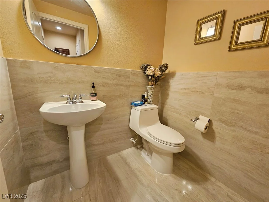 1142 Sax Fifth, Henderson, NV 89052