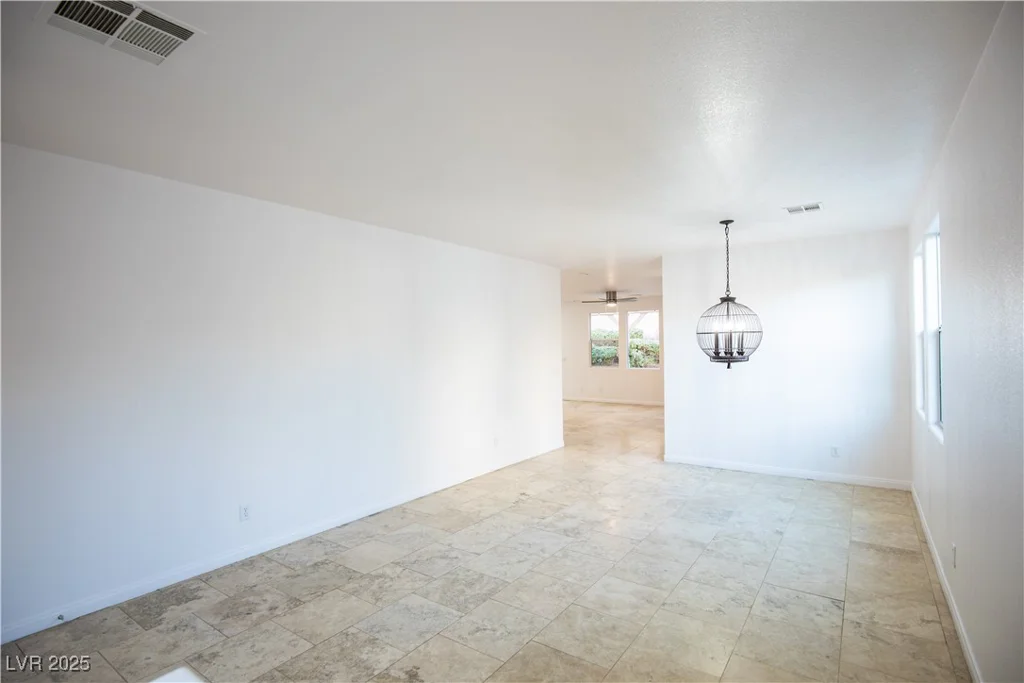545 Playa Linda, Las Vegas, NV 89138