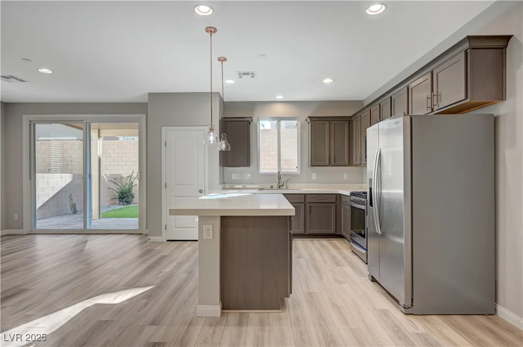 10631 Enridge, Las Vegas, NV 89166