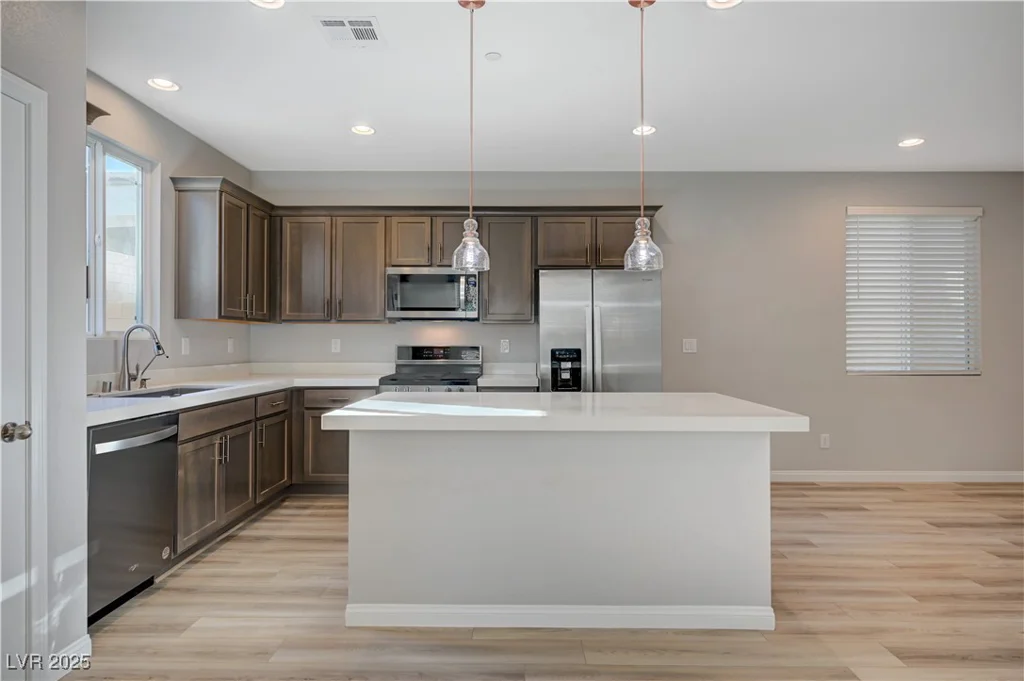 10631 Enridge, Las Vegas, NV 89166