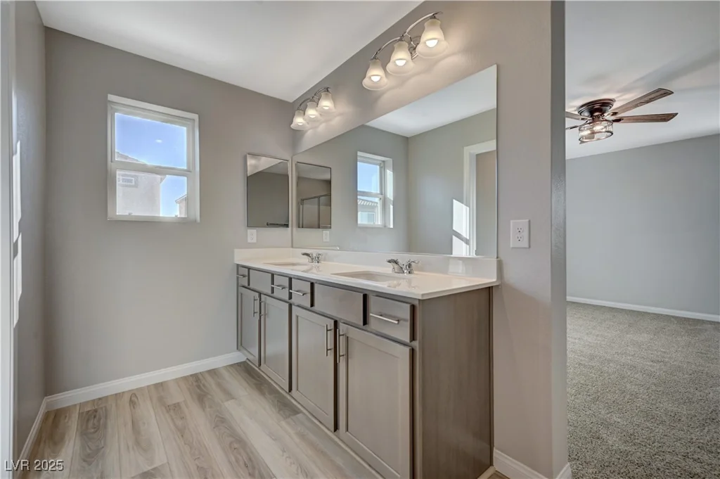 10631 Enridge, Las Vegas, NV 89166