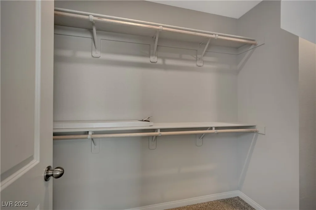 10631 Enridge, Las Vegas, NV 89166