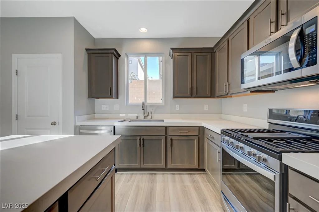 10631 Enridge, Las Vegas, NV 89166