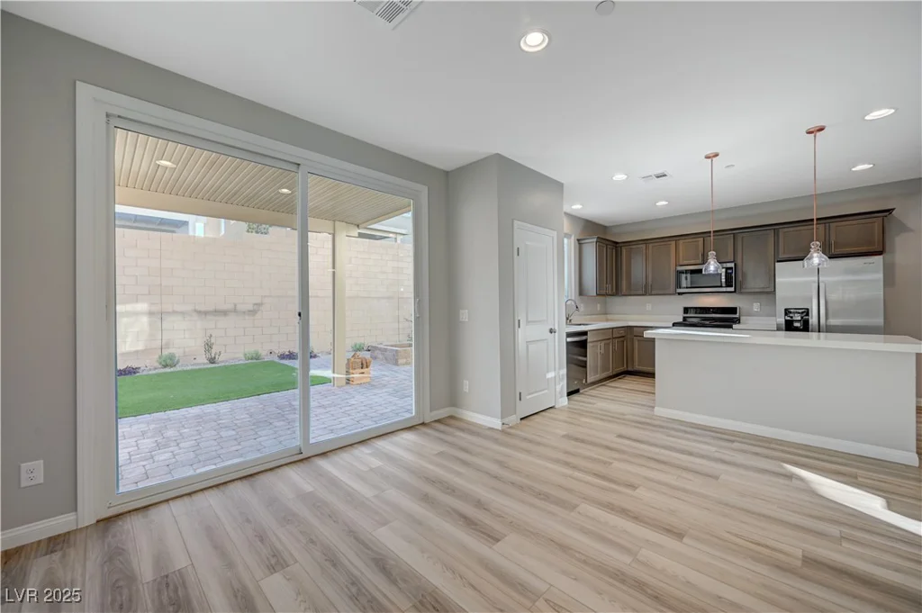 10631 Enridge, Las Vegas, NV 89166