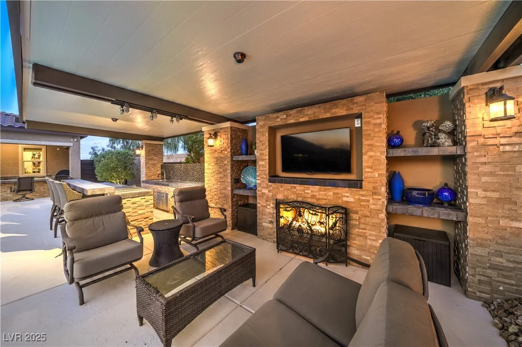 6177 Lautman Ridge, Las Vegas, NV 89141
