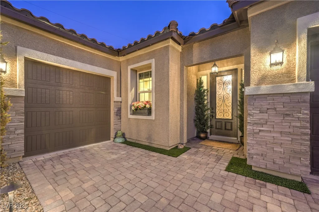 6177 Lautman Ridge, Las Vegas, NV 89141
