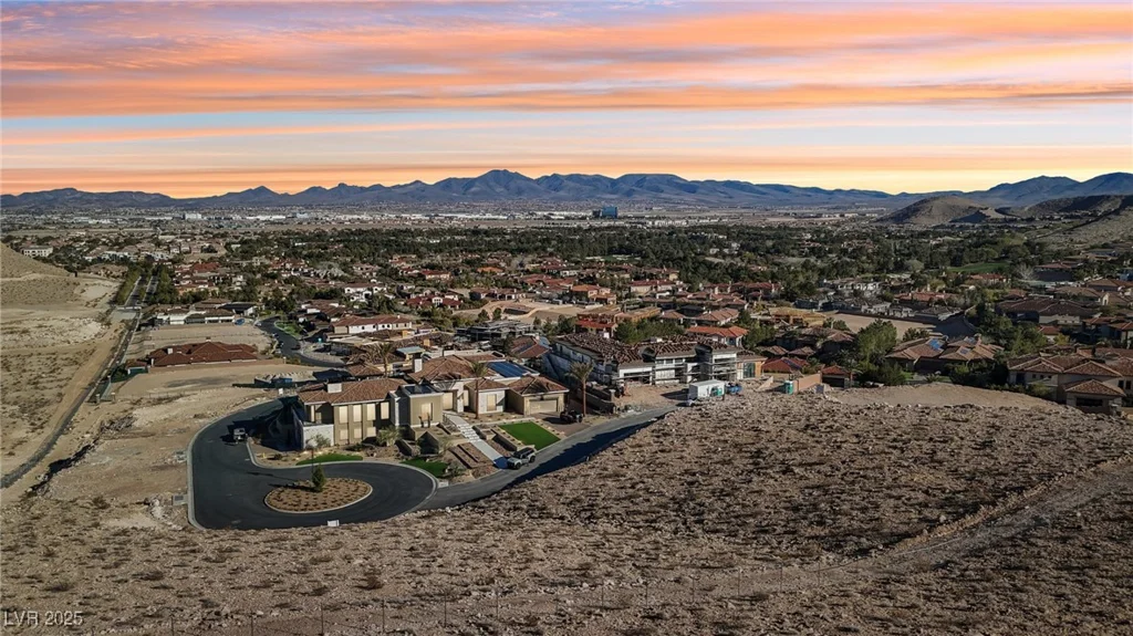 2 Shadow Canyon, Las Vegas, NV 89141