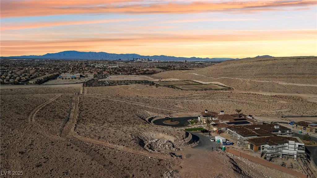 2 Shadow Canyon, Las Vegas, NV 89141