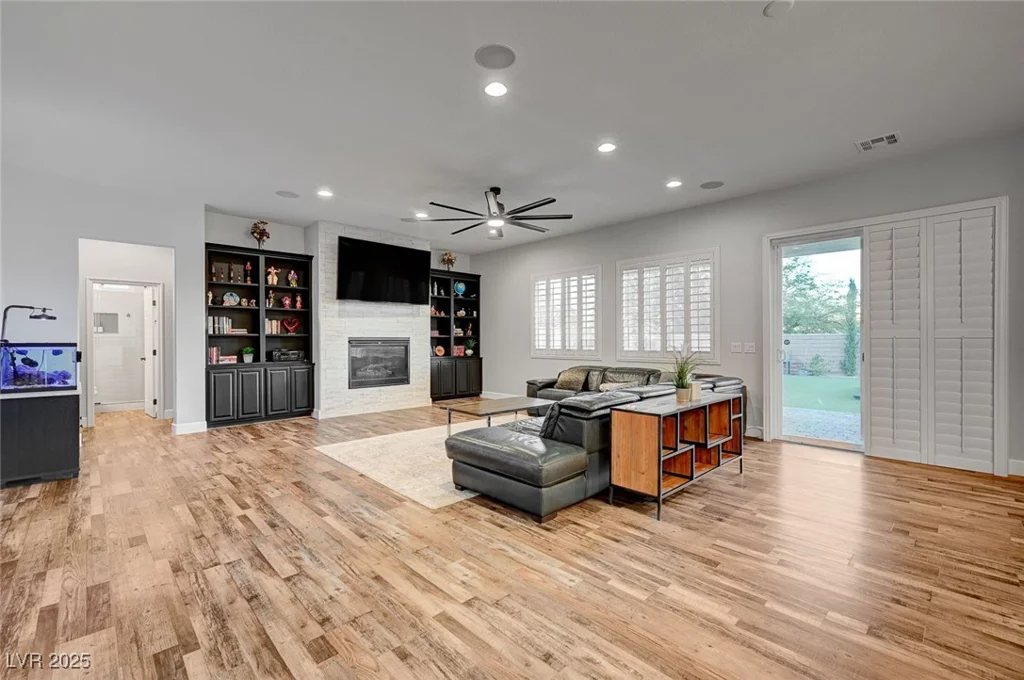 7821 Brianna Cheerful, Las Vegas, NV 89178