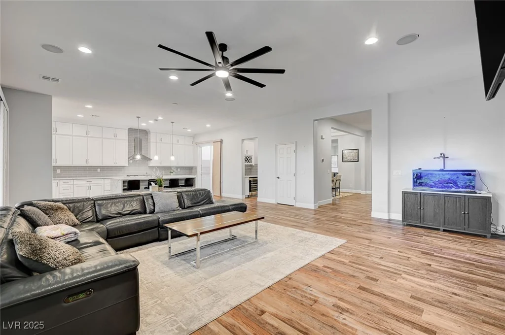 7821 Brianna Cheerful, Las Vegas, NV 89178