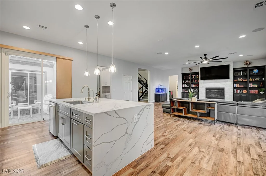 7821 Brianna Cheerful, Las Vegas, NV 89178