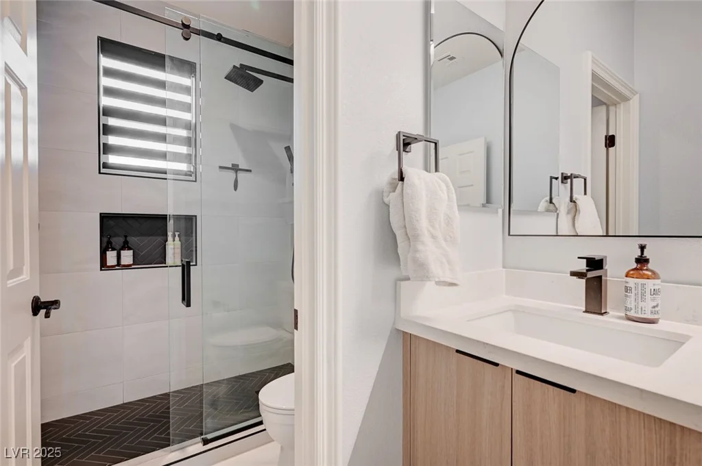 7821 Brianna Cheerful, Las Vegas, NV 89178