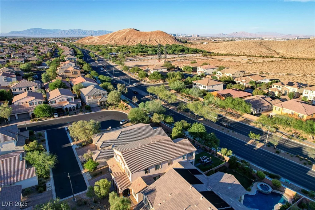 7821 Brianna Cheerful, Las Vegas, NV 89178