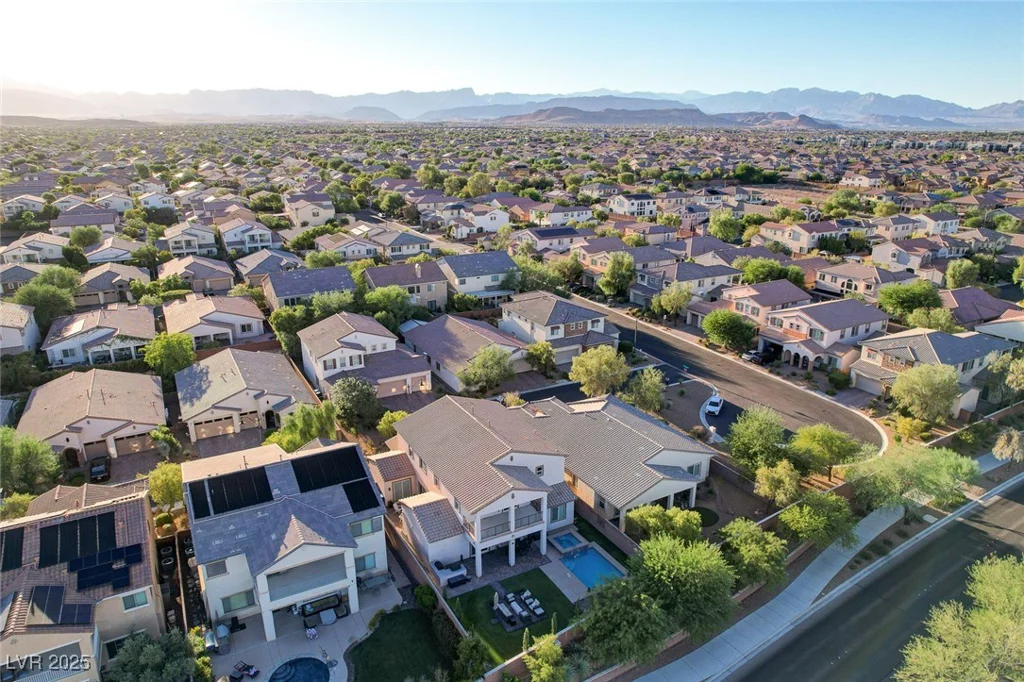 7821 Brianna Cheerful, Las Vegas, NV 89178