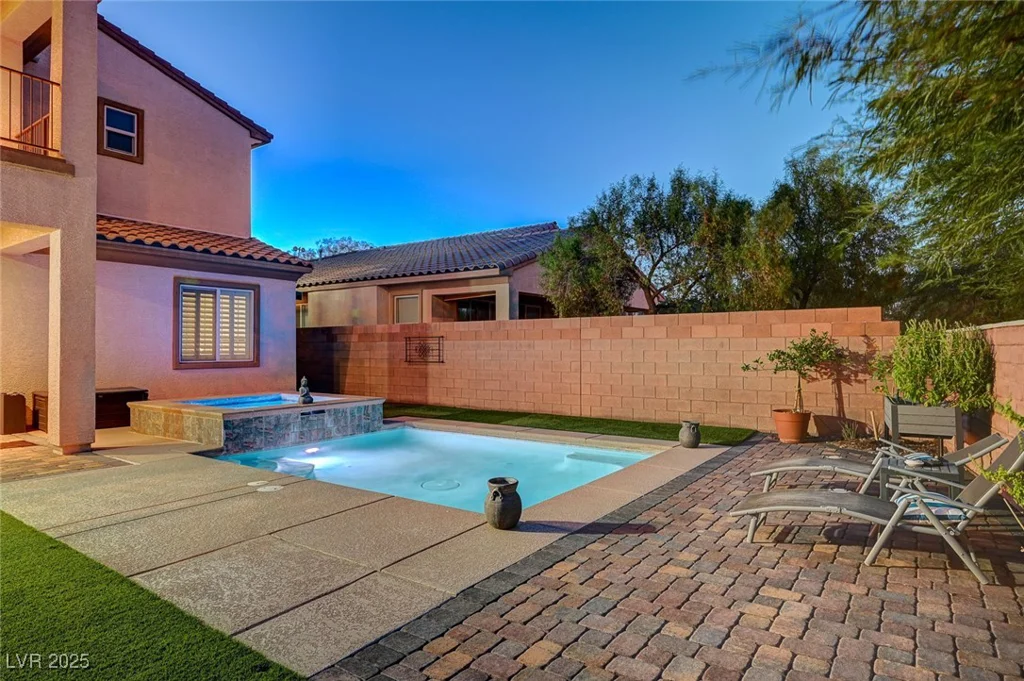 7821 Brianna Cheerful, Las Vegas, NV 89178