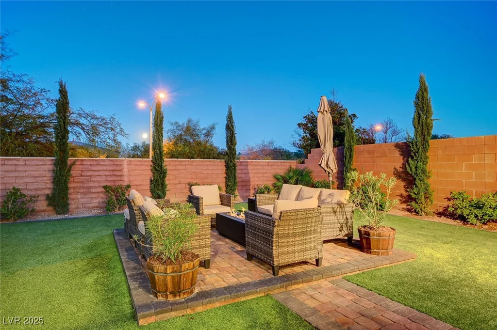 7821 Brianna Cheerful, Las Vegas, NV 89178