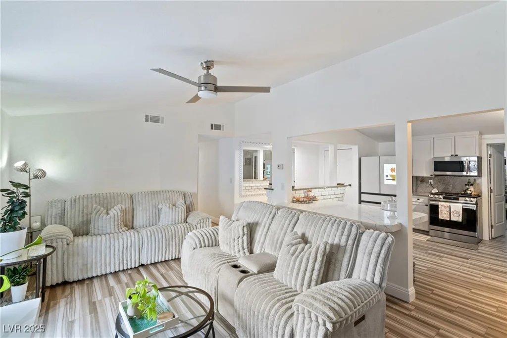 3634 San Pascual, Las Vegas, NV 89115