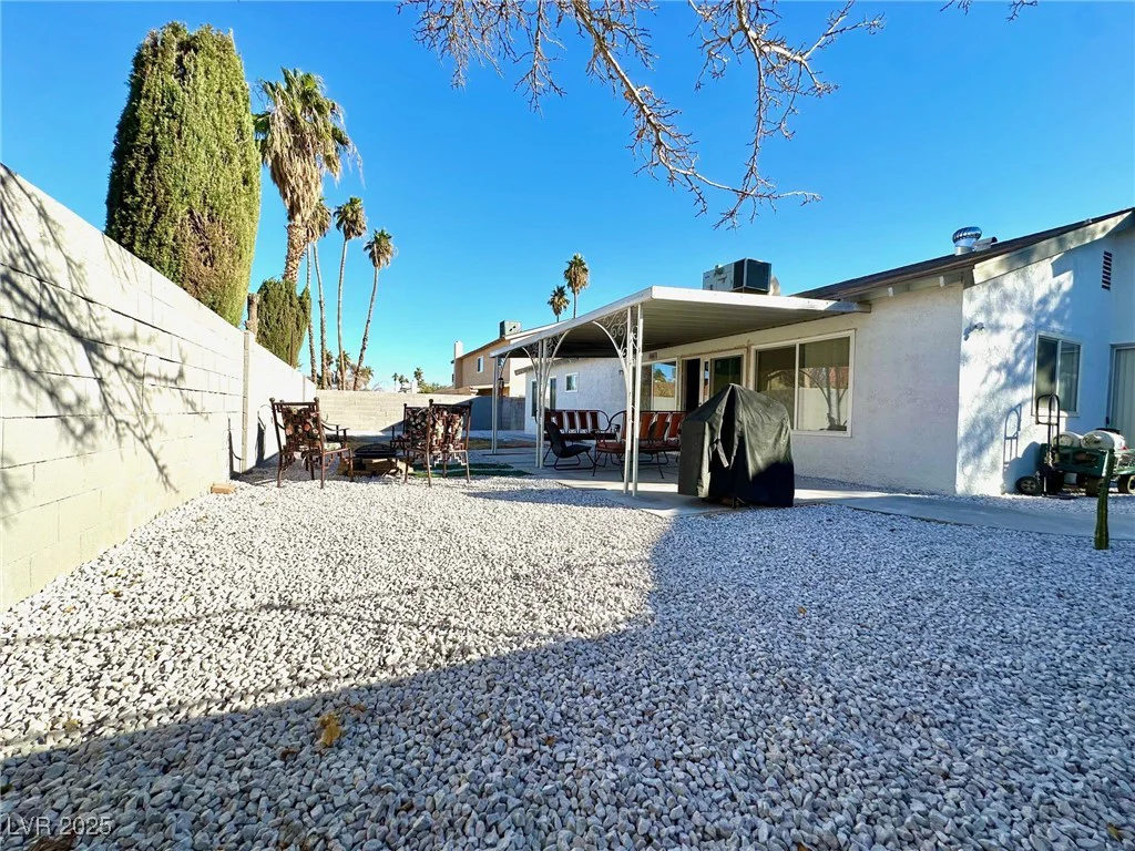2600 Congress, Las Vegas, NV 89121