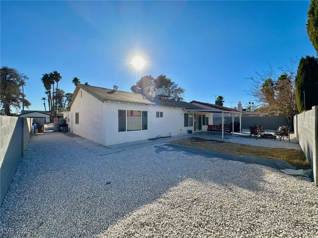 2600 Congress, Las Vegas, NV 89121