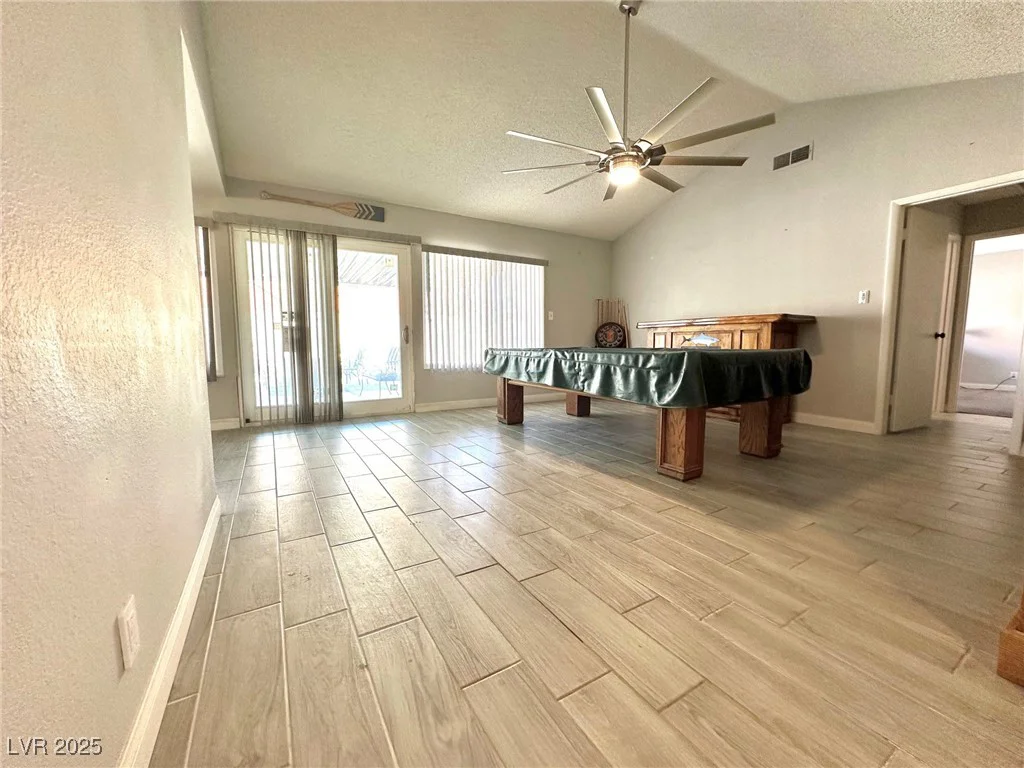 2600 Congress, Las Vegas, NV 89121