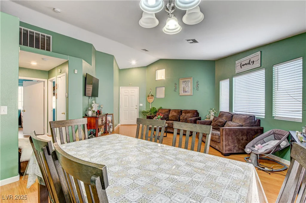 730 Brittany Falls, North Las Vegas, NV 89031