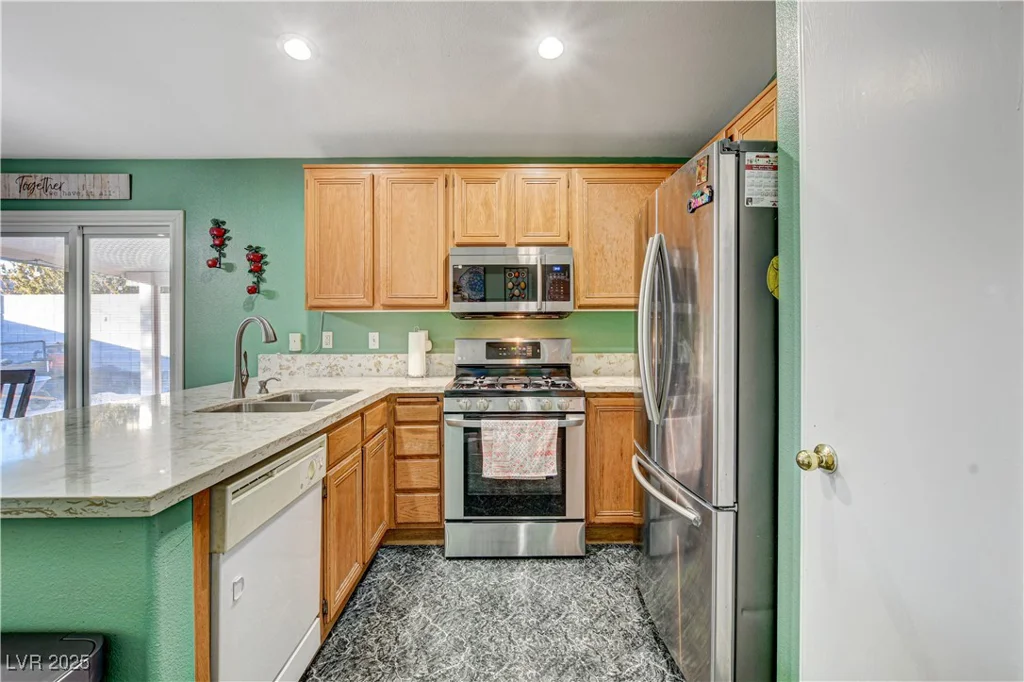 730 Brittany Falls, North Las Vegas, NV 89031
