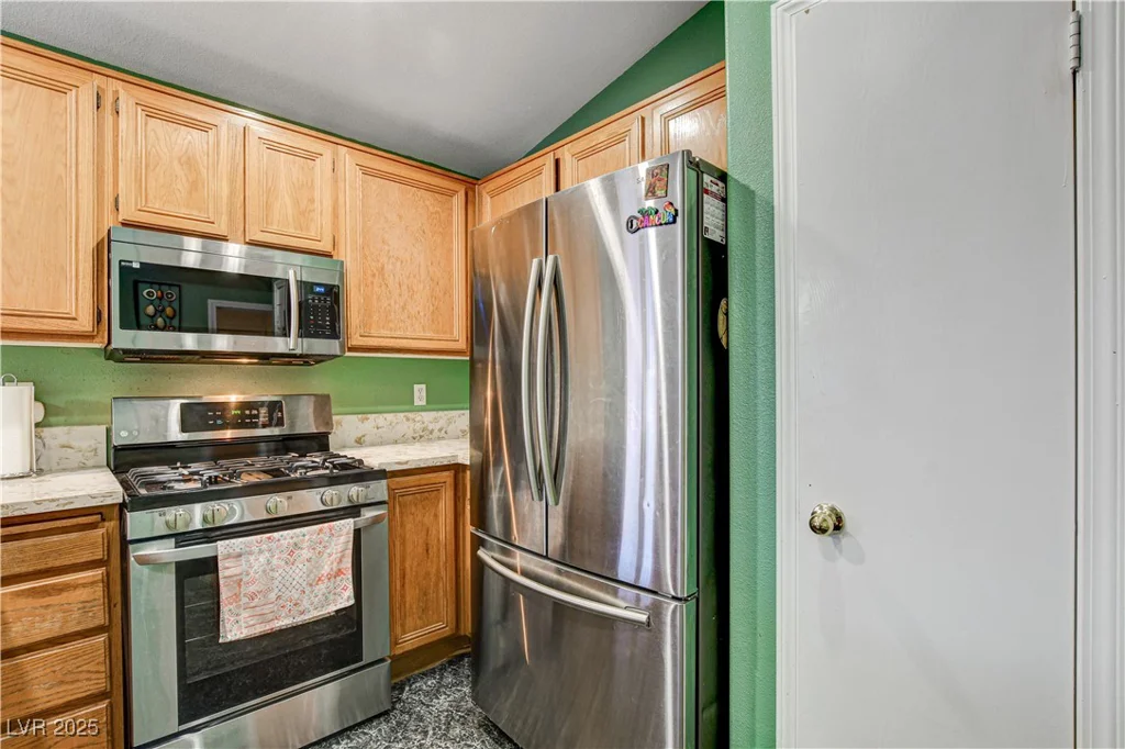 730 Brittany Falls, North Las Vegas, NV 89031