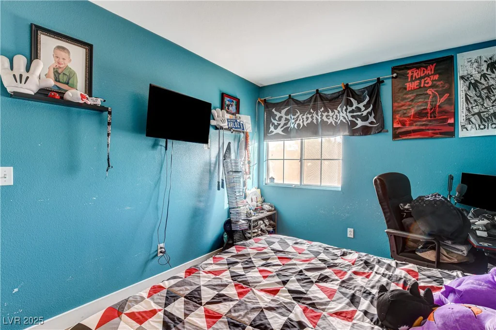 730 Brittany Falls, North Las Vegas, NV 89031