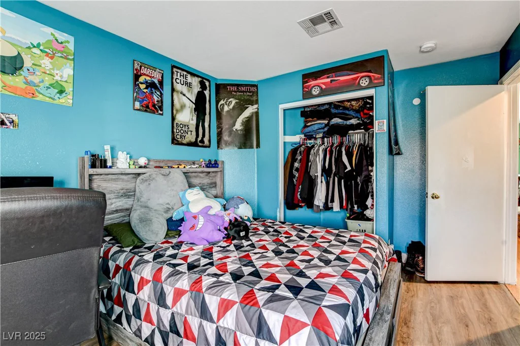 730 Brittany Falls, North Las Vegas, NV 89031