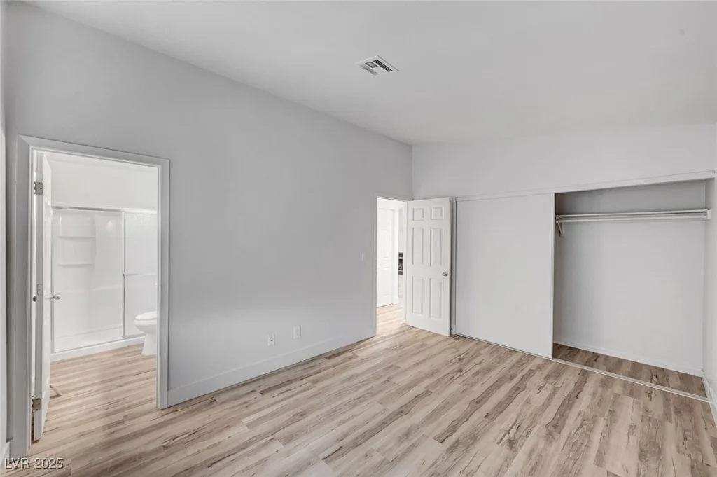 2346 Jack Pine, Las Vegas, NV 89108