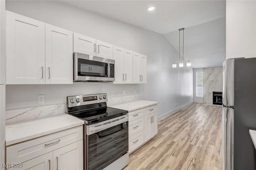 2346 Jack Pine, Las Vegas, NV 89108