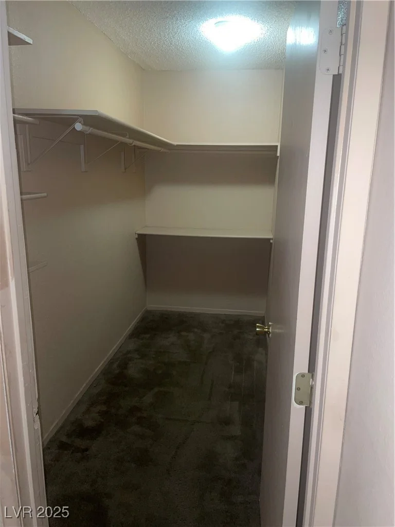 3219 Bluebird, Las Vegas, NV 89121