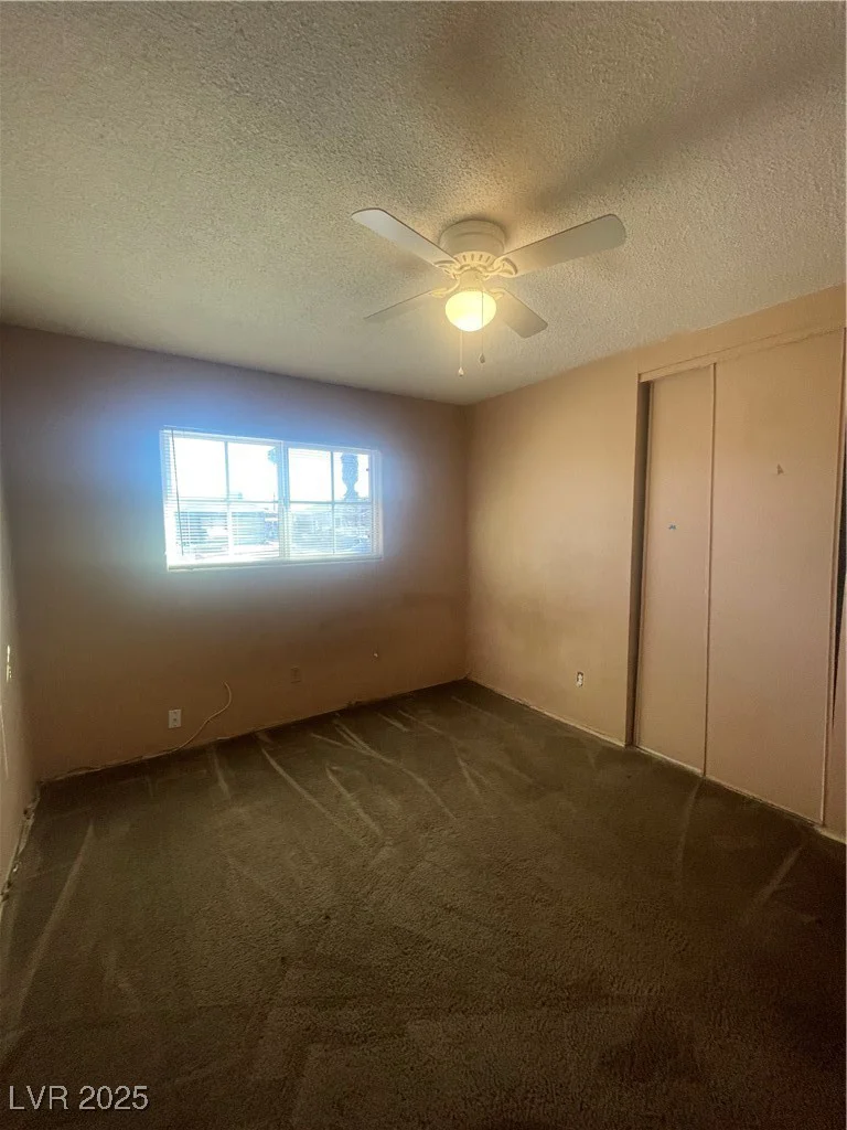 3219 Bluebird, Las Vegas, NV 89121