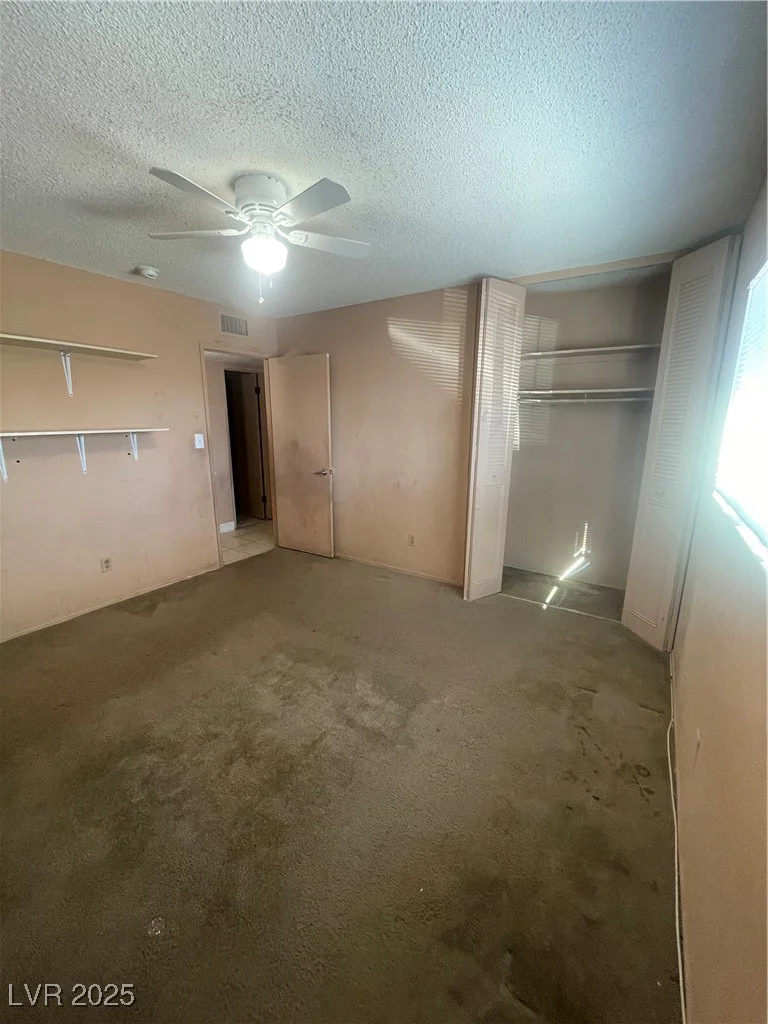 3219 Bluebird, Las Vegas, NV 89121