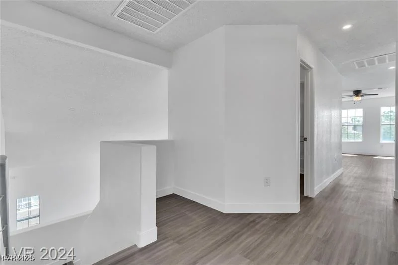 1530 Camarillo, North Las Vegas, NV 89031
