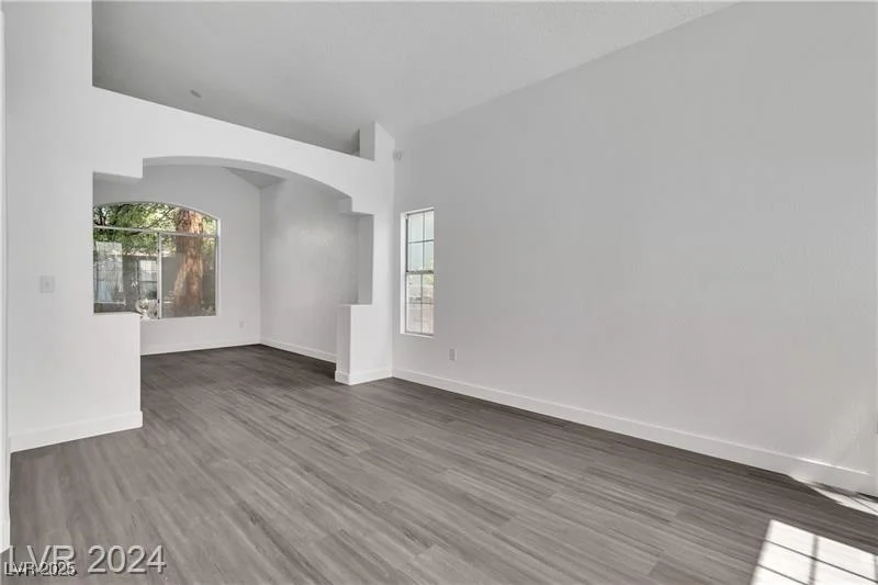 1530 Camarillo, North Las Vegas, NV 89031