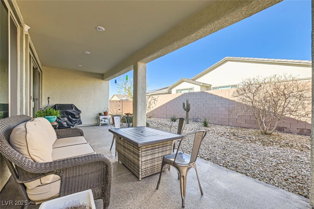 2388 Dalewood, North Las Vegas, NV 89086