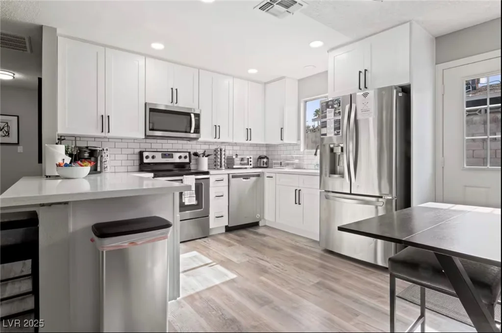 461 Chesapeake, Henderson, NV 89015